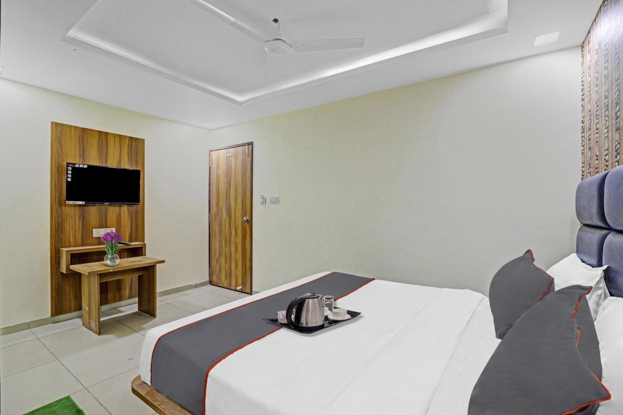 Hotel O Hill View Vadodara Exterior photo